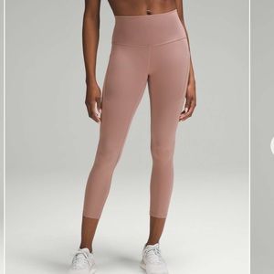 NEW Lululemon Wunder Train High-Rise Tight
